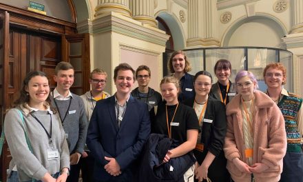 Local MP Calls on Young Leaders for 2021 Youth Council