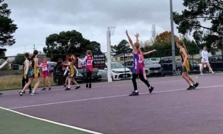 Hepburn Netballers on Top
