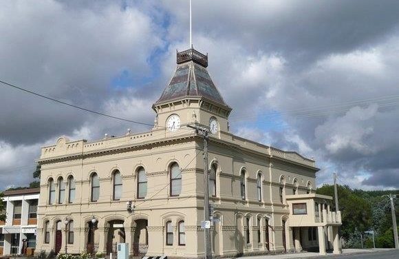 Creswick Town Hall to be Restored