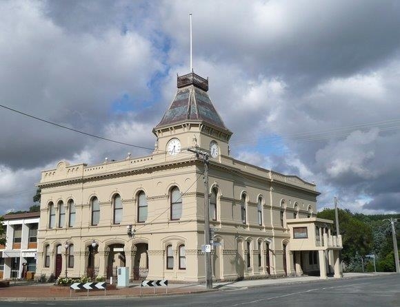 Creswick Town Hall to be Restored