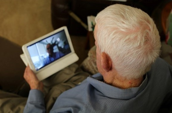 Money to Help Aged Care Residents Stay Connected