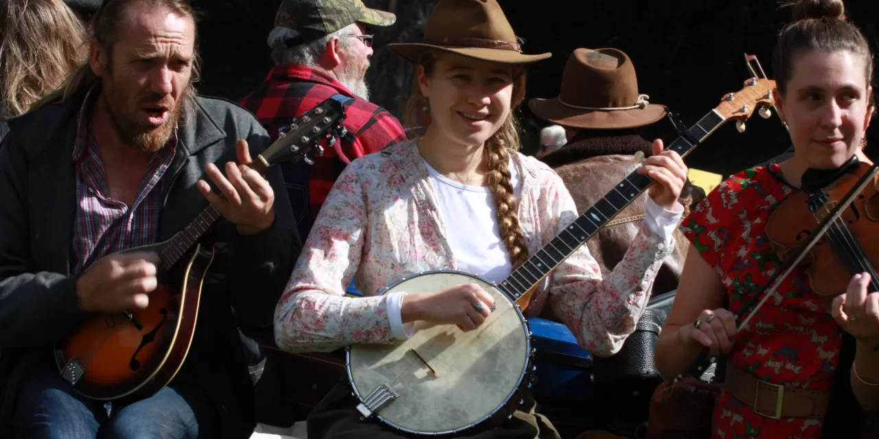 Blackwood Woodchop and Easter Carnival