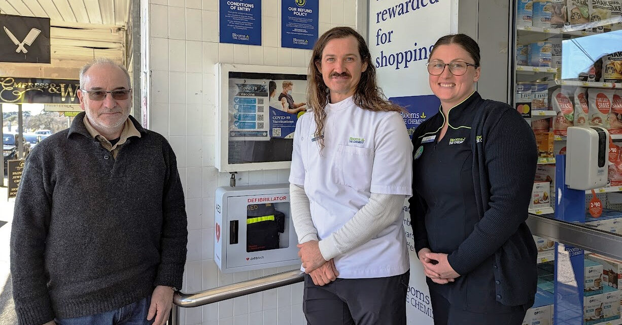 Blooms and Rotary Contribute Community Defibrilators