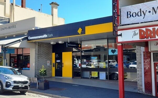 Daylesford Commonwealth Bank Reduces Opening Hours