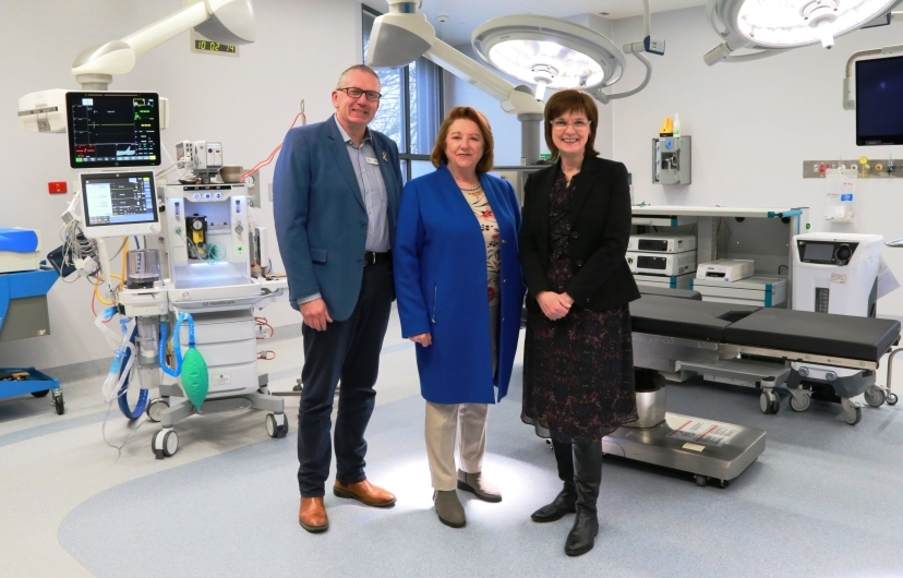 Minister Opens Daylesford Hospital Theatre Upgrade