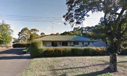 Surplus Council Land Sale Approved with Safeguards for Rea Lands Park