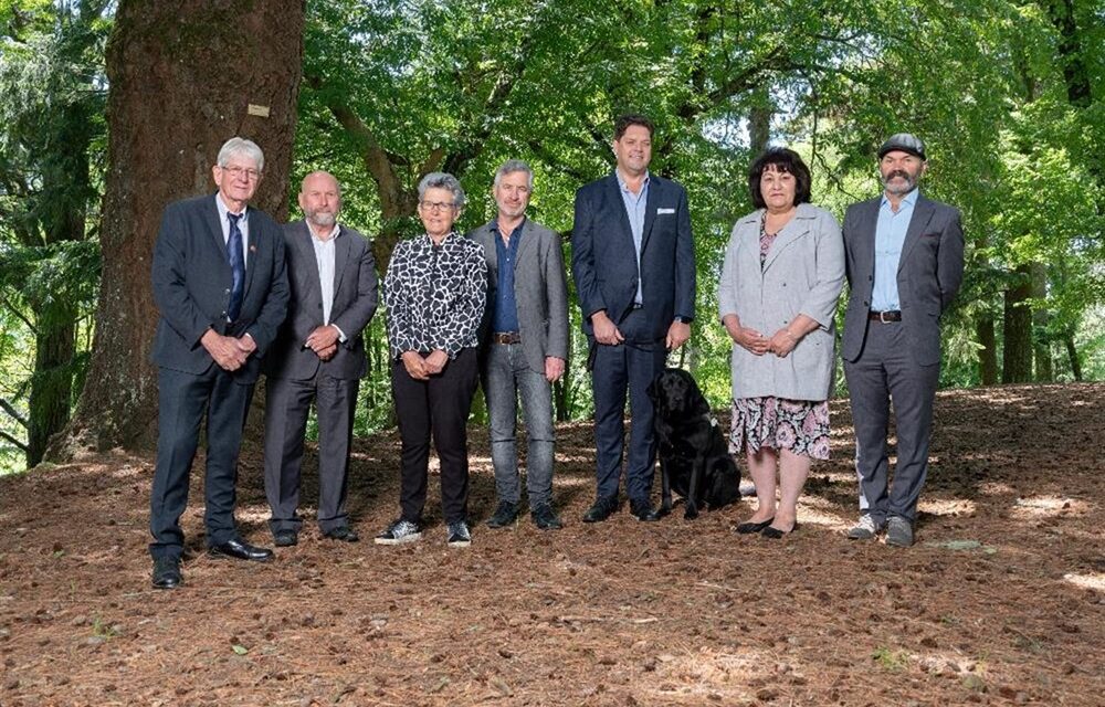 Seasons Greetings from Our Councillors